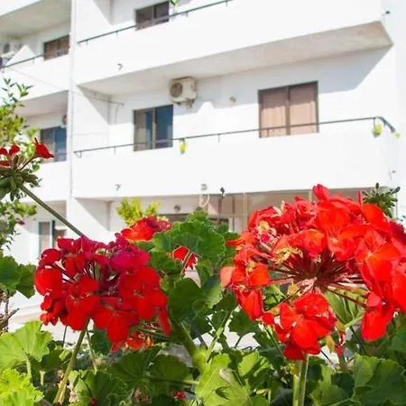 Nikos Bnb Faliraki Extérieur photo