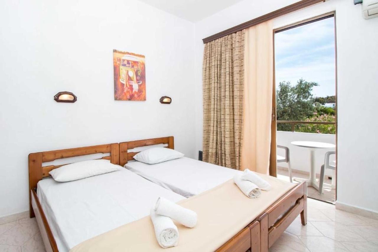 Nikos Apartamento